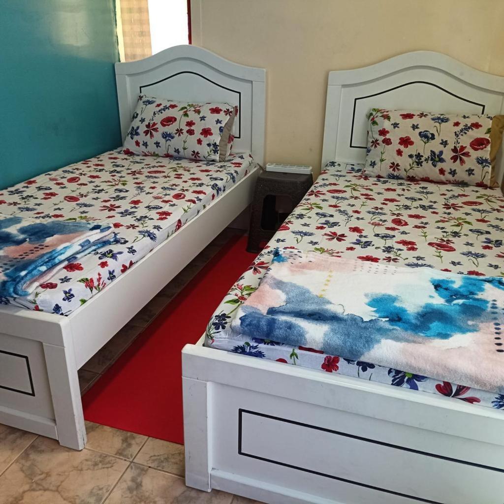 Moon Backpackers , Al Rigga , Partition For Couples And For Singles Lejlighed Dubai Eksteriør billede